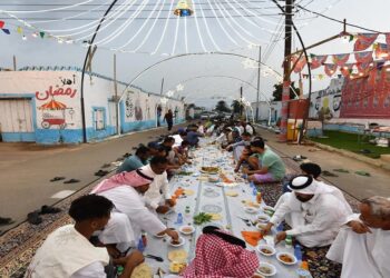 رمضان في عسير: تكافل اجتماعي وإحياء للتراث بين البحر والجبل