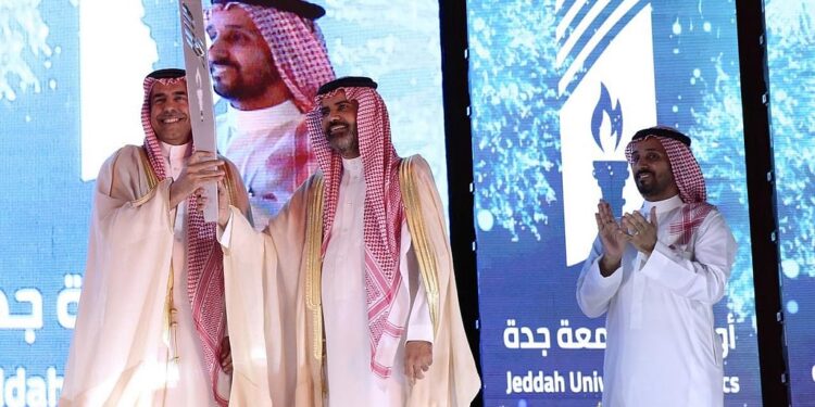 “جامعة جدة تطلق شعلة الأولمبياد الرياضي الأول بين الجامعات السعودية”