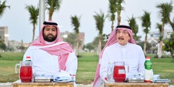 أمير جازان يشارك منسوبي القطاعات الأمنية مأدبة الإفطار في رمضان