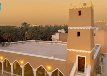 تجديد مسجد العودة بالدرعية ضمن مشروع الأمير محمد بن سلمان لتطوير المساجد التاريخية