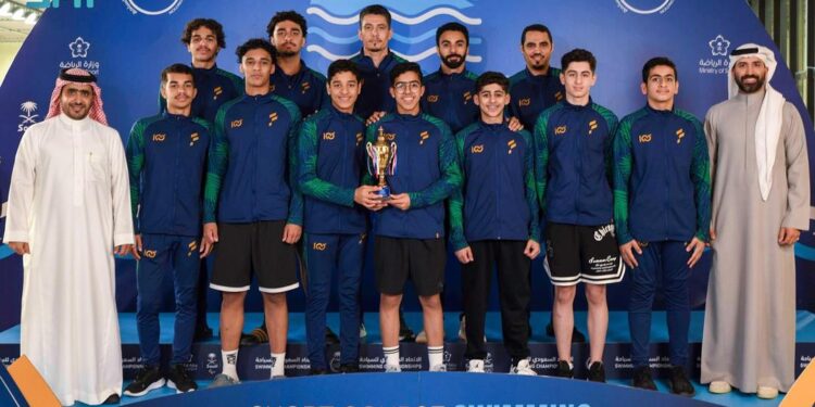 “نادي الصفا” يتوج بالمركز الأول في بطولة السباحة للمجرى القصير