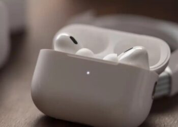 “أبل” تطلق ميزة اختبار السمع في “AirPods Pro 2” بالمملكة