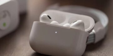 “أبل” تطلق ميزة اختبار السمع في “AirPods Pro 2” بالمملكة