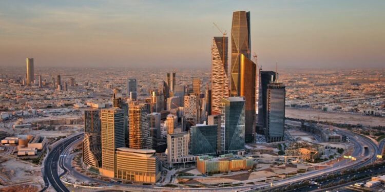 البورصة العقارية تسجل 1224 صفقة بقيمة 1.3 مليار ريال اليوم