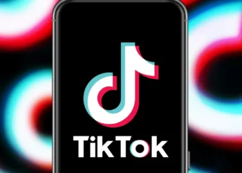 شركة “Perplexity” تقدم عرضًا للاستحواذ على “تيك توك”