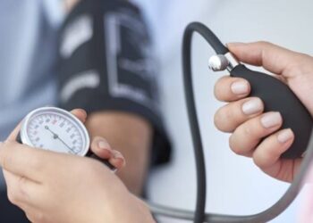 دراسة حديثة: التحكم بمعدلات ضغط الدم يقلل مخاطر الإصابة بالخرف