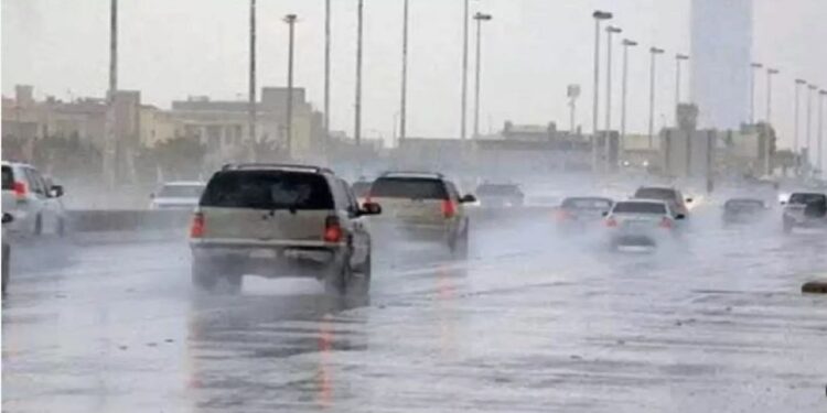 أمطار تهطل على محافظة أملج