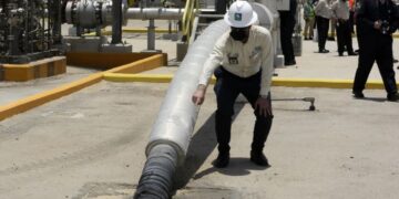 800 برميل من البئر يوميًا.. تفاصيل 14 اكتشافًا جديدًا للزيت العربي والغاز الطبيعي في المملكة