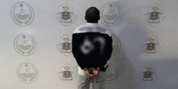 نصب واحتيال.. القبض على شخص لنشره إعلانات حملات حج وهمية ومضللة بتوفير سكن للحجاج ونقلهم داخل المشاعر المقدسة