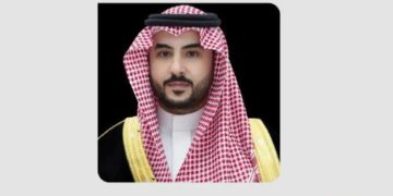 وزير الدفاع يناقش تطورات الأوضاع الإقليمية في اتصالًا هاتفيًّا مع نظيره الأمريكي