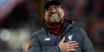 «يورغن كلوب».. الغائب الحاضر في تتويج ليفربول بقلب الدوري الإنجليزي الـ 20 في تاريخه