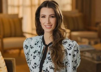 أناقة ملكية… هكذا تألقت الأميرة رجوة في أحدث ظهور لها