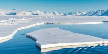 جليد القطب الشمالي