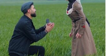 يوسف فرحات خطيب عبير الصغير يتصدر محركات البحث