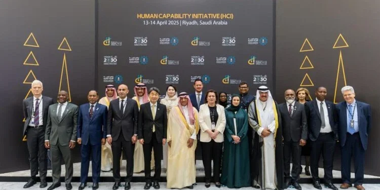 يرسم مستقبل القدرات البشرية وبناء اقتصادٍ عالمي مزدهر.. اجتماعًا دوليًّا بمشاركة 20 وزيرًا بالعاصمة السعودية الرياض