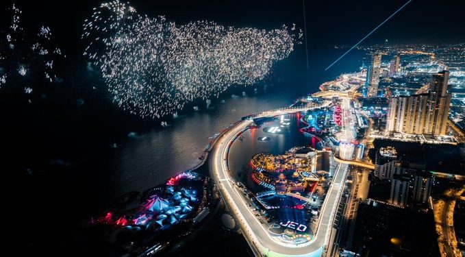 ليلة لا تنسى وطرب استثنائي.. ردود الأفعال بعد حفل جنيفر لوبيز ضمن “فومولا1” بجدة