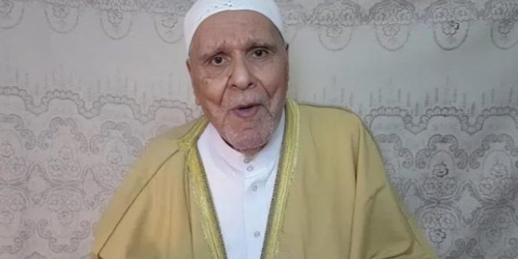 فقد صوته بالكامل ووضعه على أجهزة التنفس الصناعي.. آخر تطورات الحالة الصحية للفنان نعيم عيسى