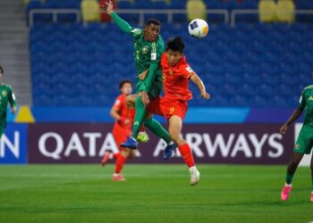 المنتخب السعودي يفوز على الصين بهدفين في افتتاح كأس آسيا بالطائف