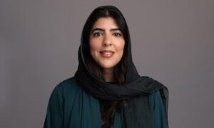 المرأة السعودية في القمة.. مي الرشيد رئيسة للاتحاد العربي للريشة الطائرة لأول مرة