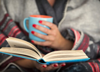 حل الألغاز والقراءة.. تمارين صباحية لتحفيز الدماغ وتعزيز الذاكرة والتركيز