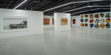 لأول مرة.. “إثراء” يعرض مجموعته الفنية في أسبوع الفن بالرياض