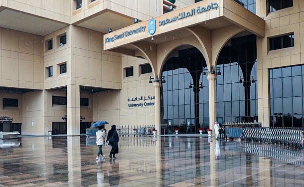 ملقط جراحي بفك عريض.. اختراع سعودي يحل معضلة طبية مزمنة