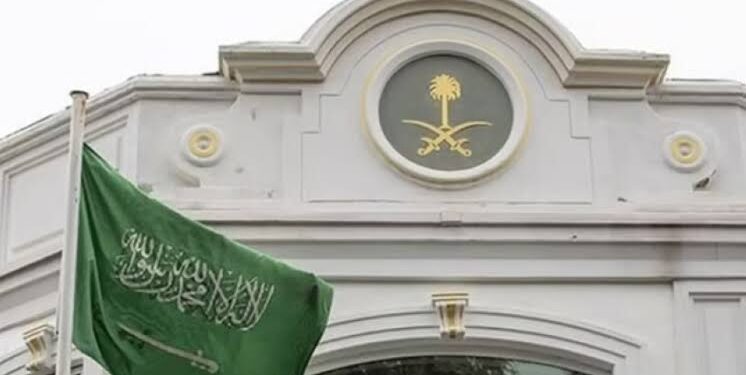 تحذير سعودي في اليونان.. إضراب شامل يعطل حركة النقل الجوي والبري غدا