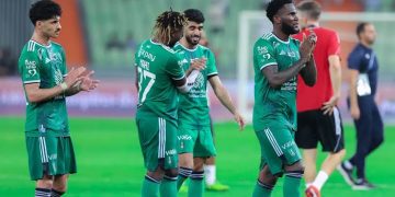 من الأهداف القاتلة إلى اللحظات الحاسمة.. أبرز محطات مواجهات الأهلي والوحدة