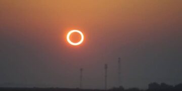 «أهم الأحداث الفلكية منذ 100 عام»… موعد كسوف القرن بسماء المملكة