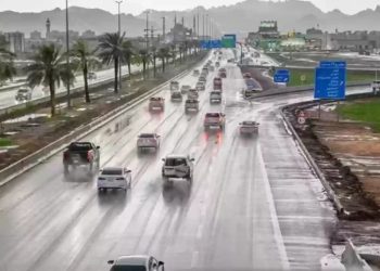 تحذيرات عاجلة من الأرصاد: أمطار غزيرة ورياح تعصف بعدة مناطق اليوم