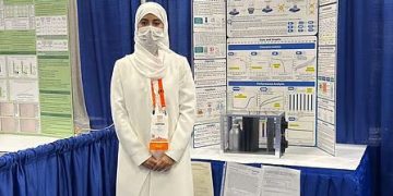 الطالبة لمياء بنت عبدالعزيز النفيعي