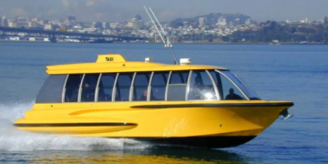 التاكسي البحري