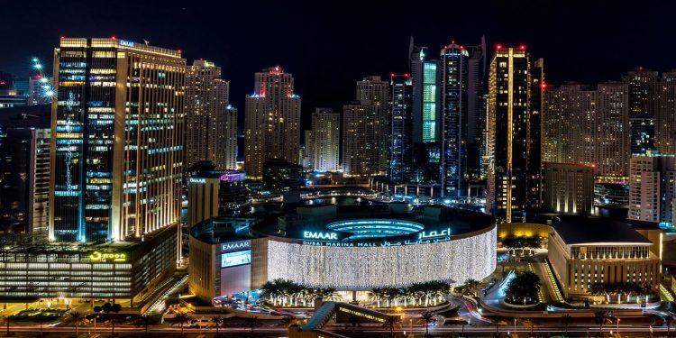 شراء العقارات في دبي والإمارات