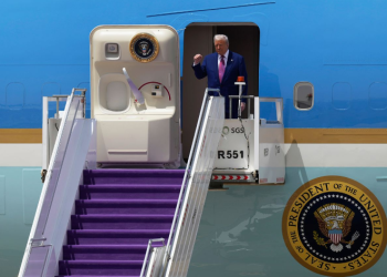 سجاد بنفسجي وربطة عنق مطابقة.. سر تناغم الألوان في استقبال ترامب بالرياض  