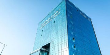 السعودية تحقق نجاحًا ملحوظًا في النمو الاقتصادي والتجارة غير البترولية والنتائج تدعم رؤية 2030