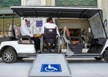 المملكة تطلق خدمة العربات الكهربائية الكبيرة لتيسير المناسك بالحرم المكي