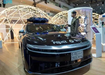 صناعة السيارات الكهربائية في السعودية