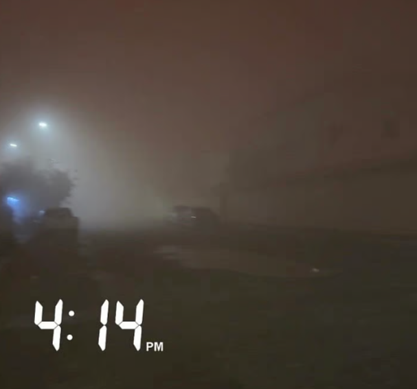 تفاعل السعودية - عاصفة ترابية تحوّل نهار عفيف إلى ليل.. صور أمطار واضراب شديد بالجو