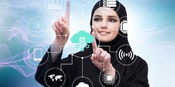 97 % من الخدمات الحكومية بالسعودية “إلكترونية”.. رؤية تقود المملكة للتقدم