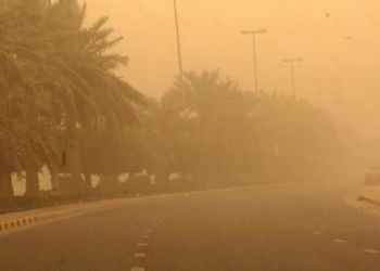 طقس غبار وأتربة