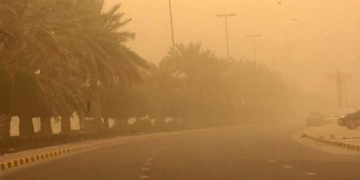 طقس غبار وأتربة