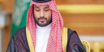 جلسة من قلب الرؤية.. ولي العهد يقود دفّة الدولة بخطط للحج والتنمية والتحول الرقمي