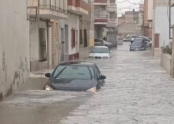 عاصفة مدمرة تضرب اسبانيا