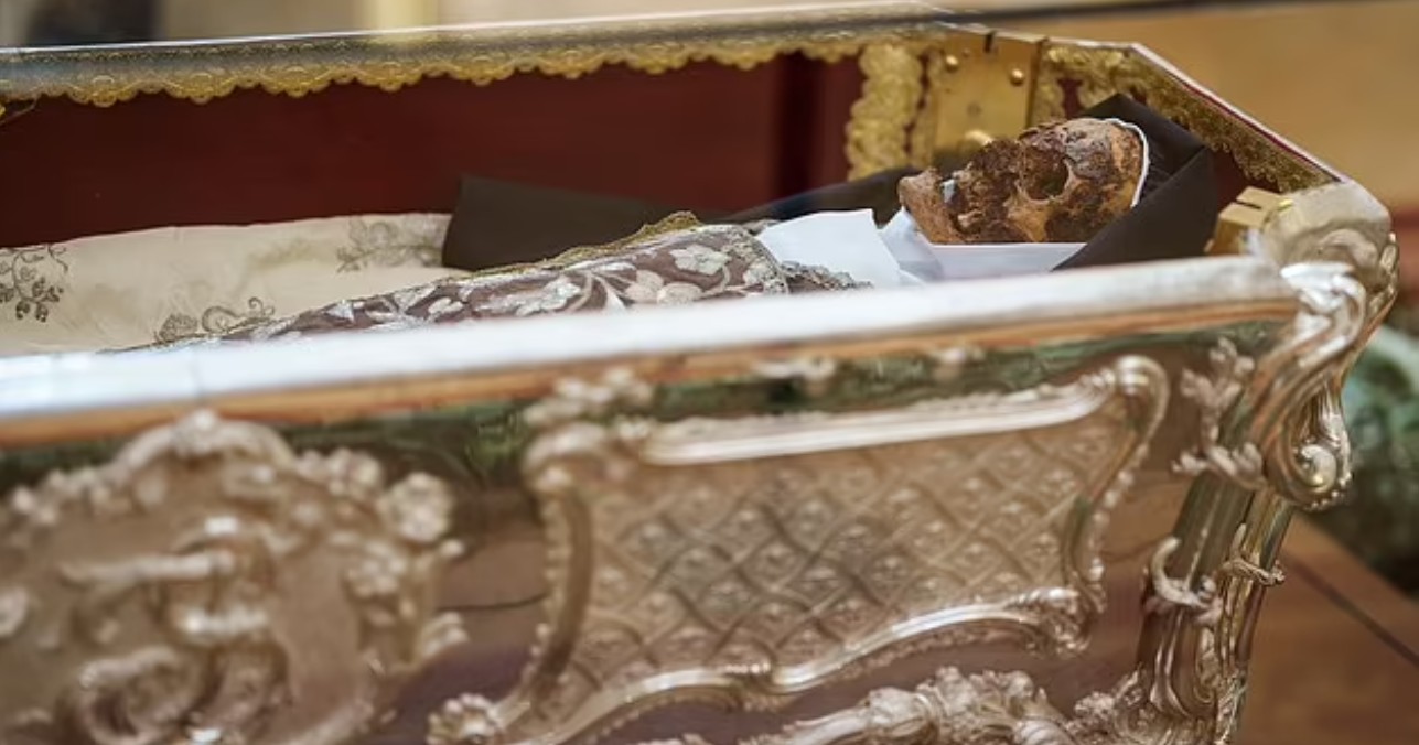  قصة جسد لم يتحلل منذ 440 عامًا