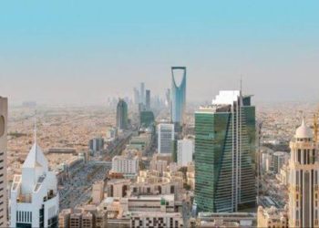 “موجة لهب ورياح غبارية”.. تقلبات جوية شديدة في طقس اليوم بالسعودية