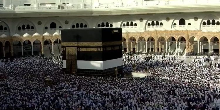 جاهزية كاملة وتجربة استثنائية.. زين السعودية تُحدث نقلة نوعية في خدمات الحج الرقمية