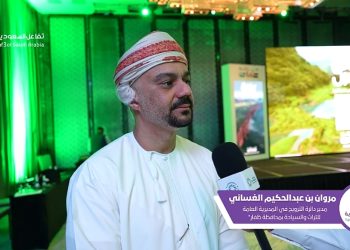 مدير الترويج بالمديرة العامة للتراث والسياحة لمحافظة ظفار يكشف برامج موجهة للسوق السعودي ويكشف عن أفضل الأماكن