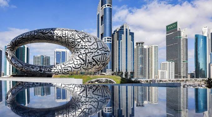 دبي تتصدر قائمة السياحة في إبرايل 2025
