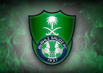 الأهلي يفاجئ الجهور السعودي بصفقة مدوية.. نجم روما الإيطالي