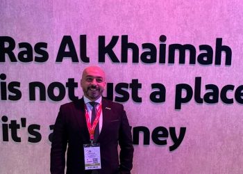 تعاون سياحي بين شركات سعودية ورأس الخيمة لتعزيز الرحلات وعروض السفر